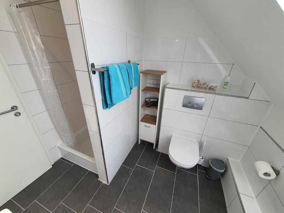 Kiel-Russee Familienwohnung, Lademoeglichkeit, Co2 Frei Extérieur photo
